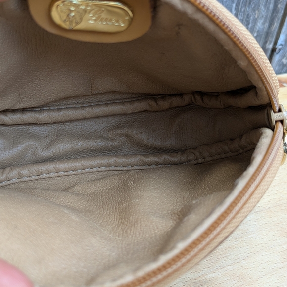 Gucci Vintage GG Supreme Pouch, Luxury Designer Small Pouch Bag Vanity Case - Picture 8 of 11